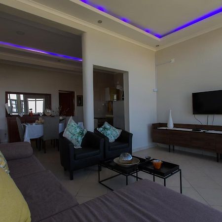 Bilene Beach House Vila Praia Do Bilene Exteriör bild