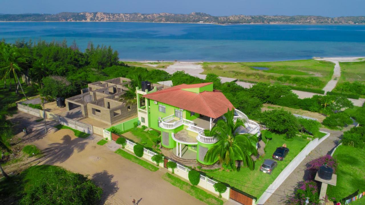 Bilene Beach House Vila Praia Do Bilene Exteriör bild